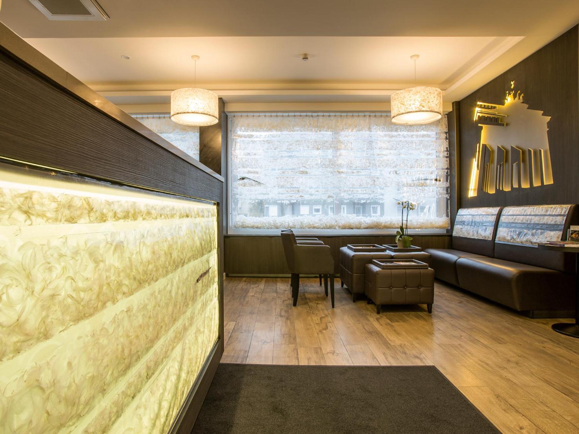 Homaris West Side (Adults Only) Hotel Berlin Exterior photo